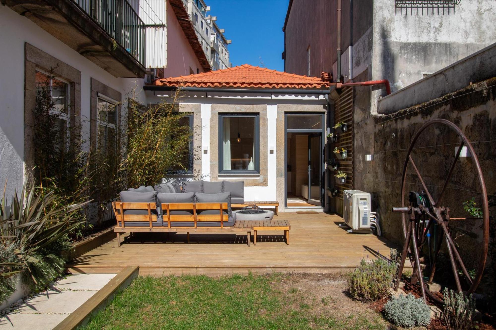 Olive Tree House By Lovelystay Apartamento