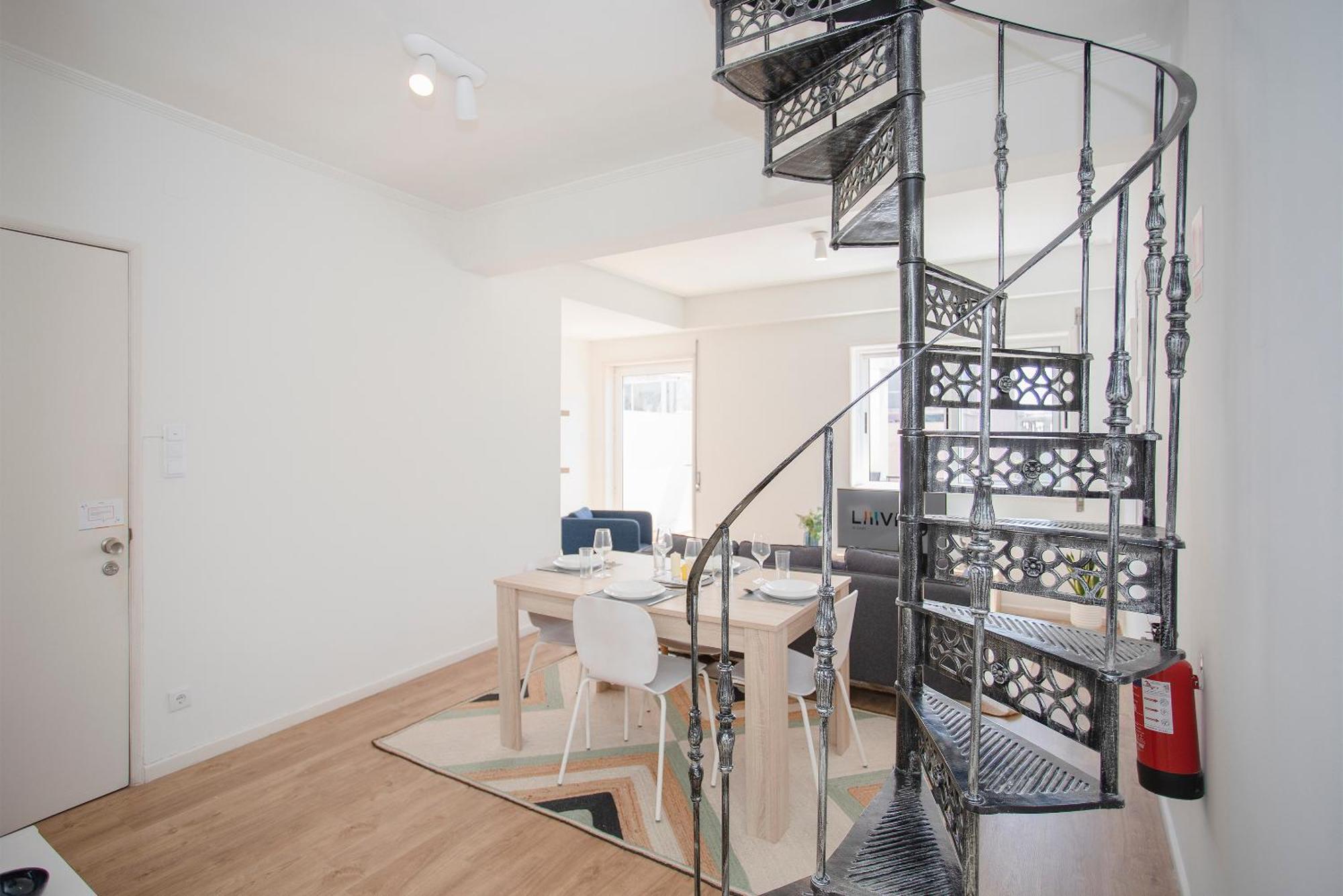 Liiiving In - Downtown Balcony Apartamento Porto