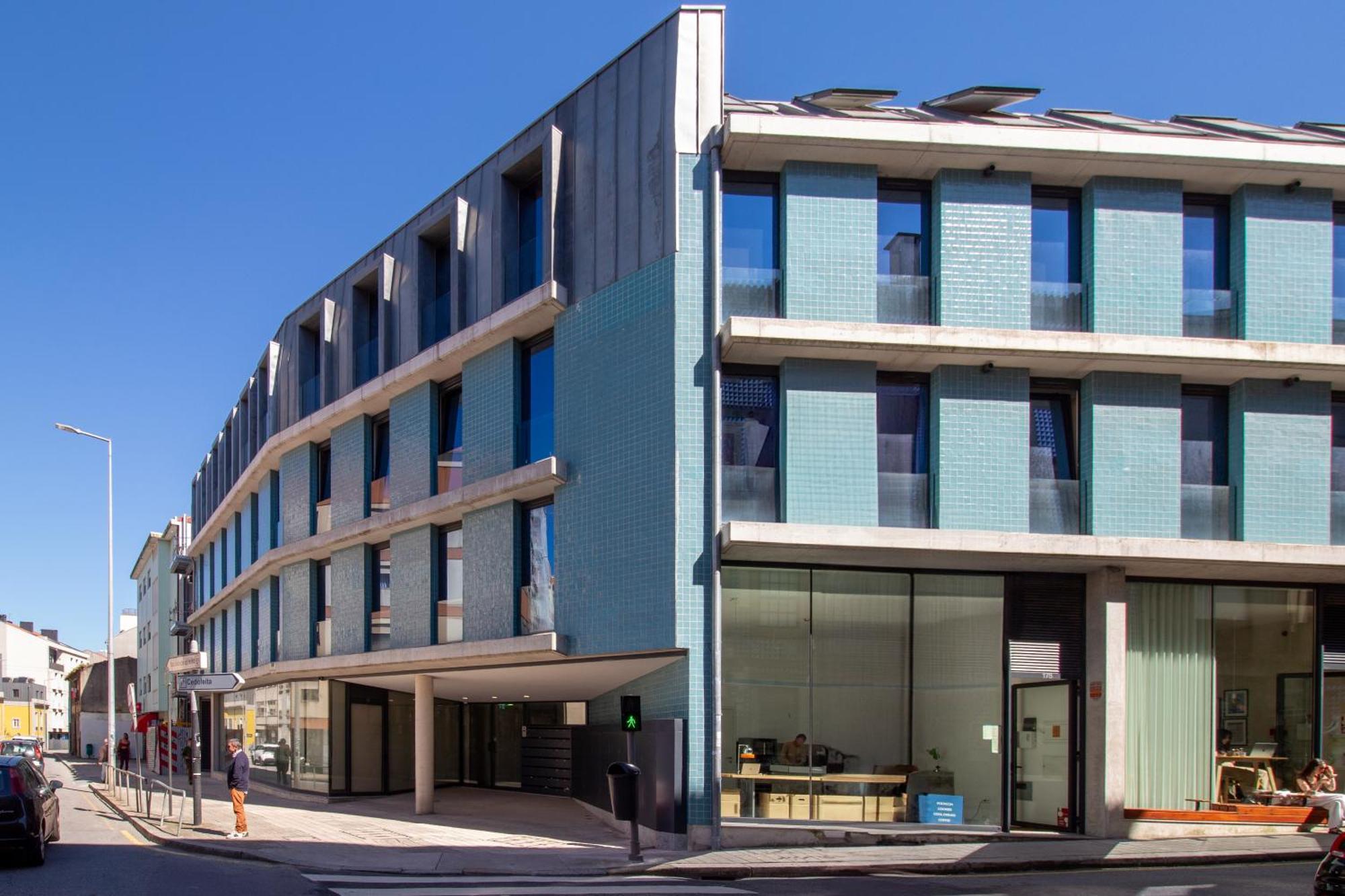 Luxurious Retreat In By Lovelystay Apartment Porto