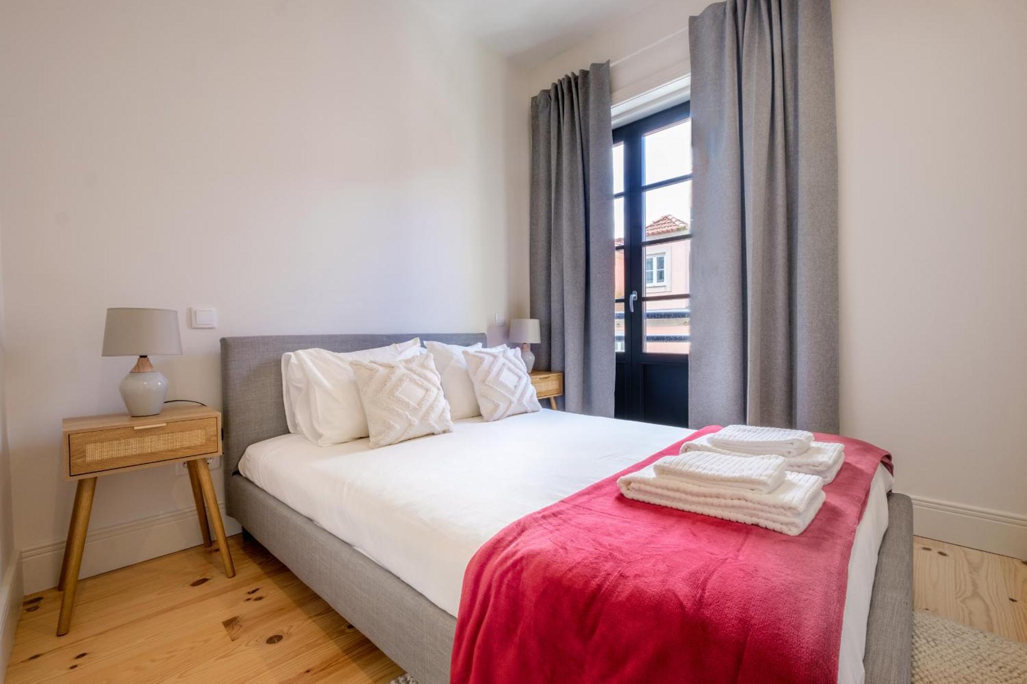 Art Deco 22 Luxury 2br Downtown Metro Ac *
