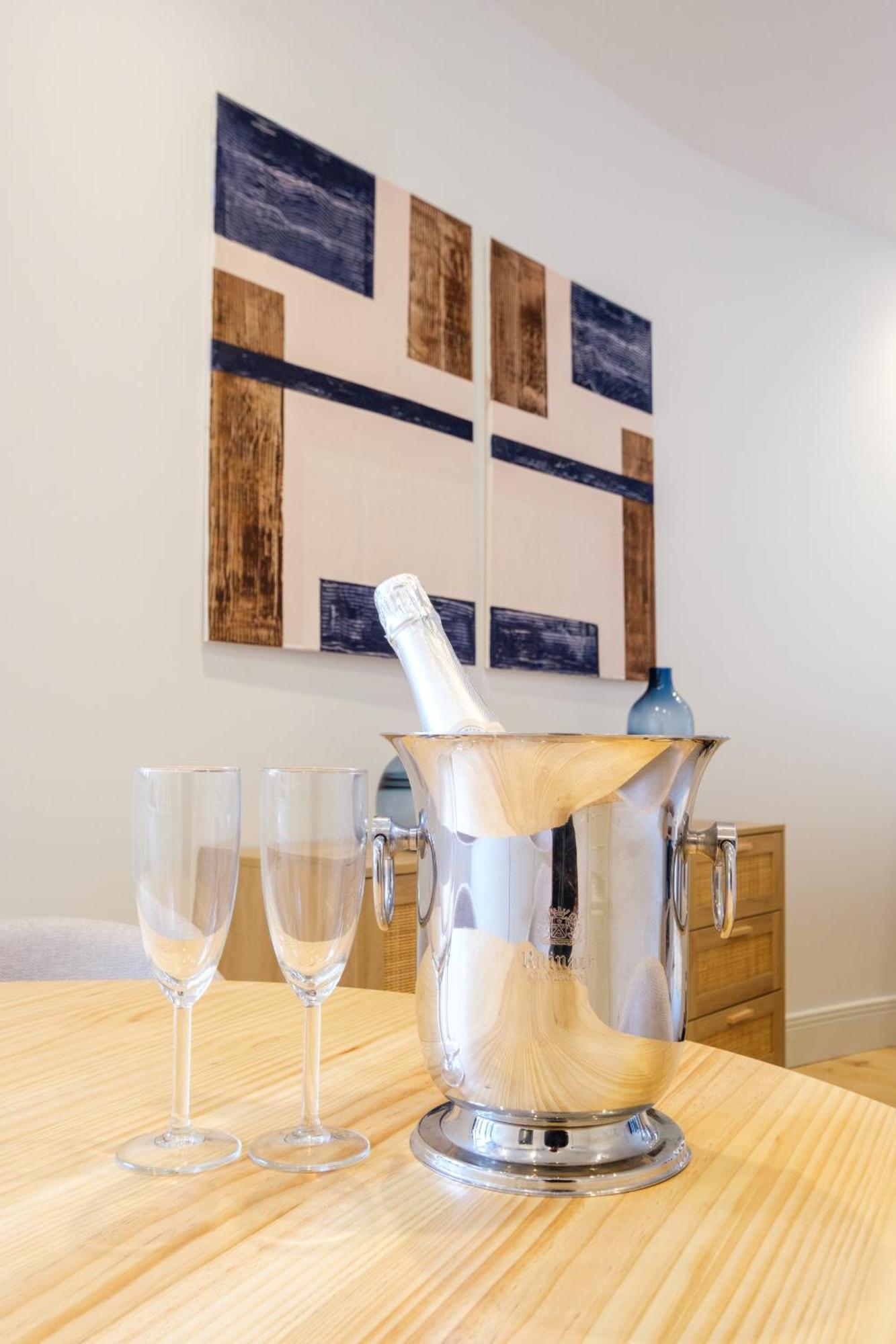 Apartamento Art Deco 12 Luxury 2br Downtown Metro Ac Porto