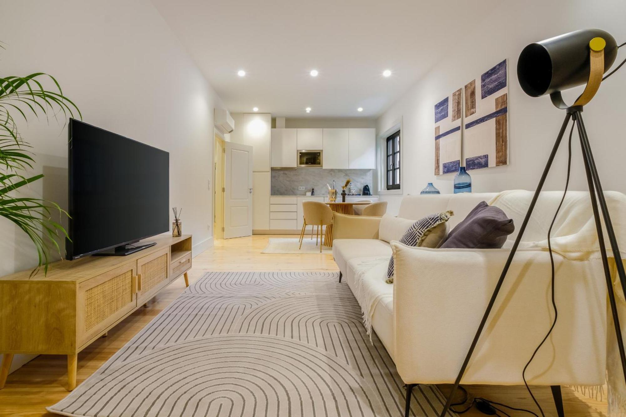 Art Deco 12 Luxury 2br Downtown Metro Ac * Porto