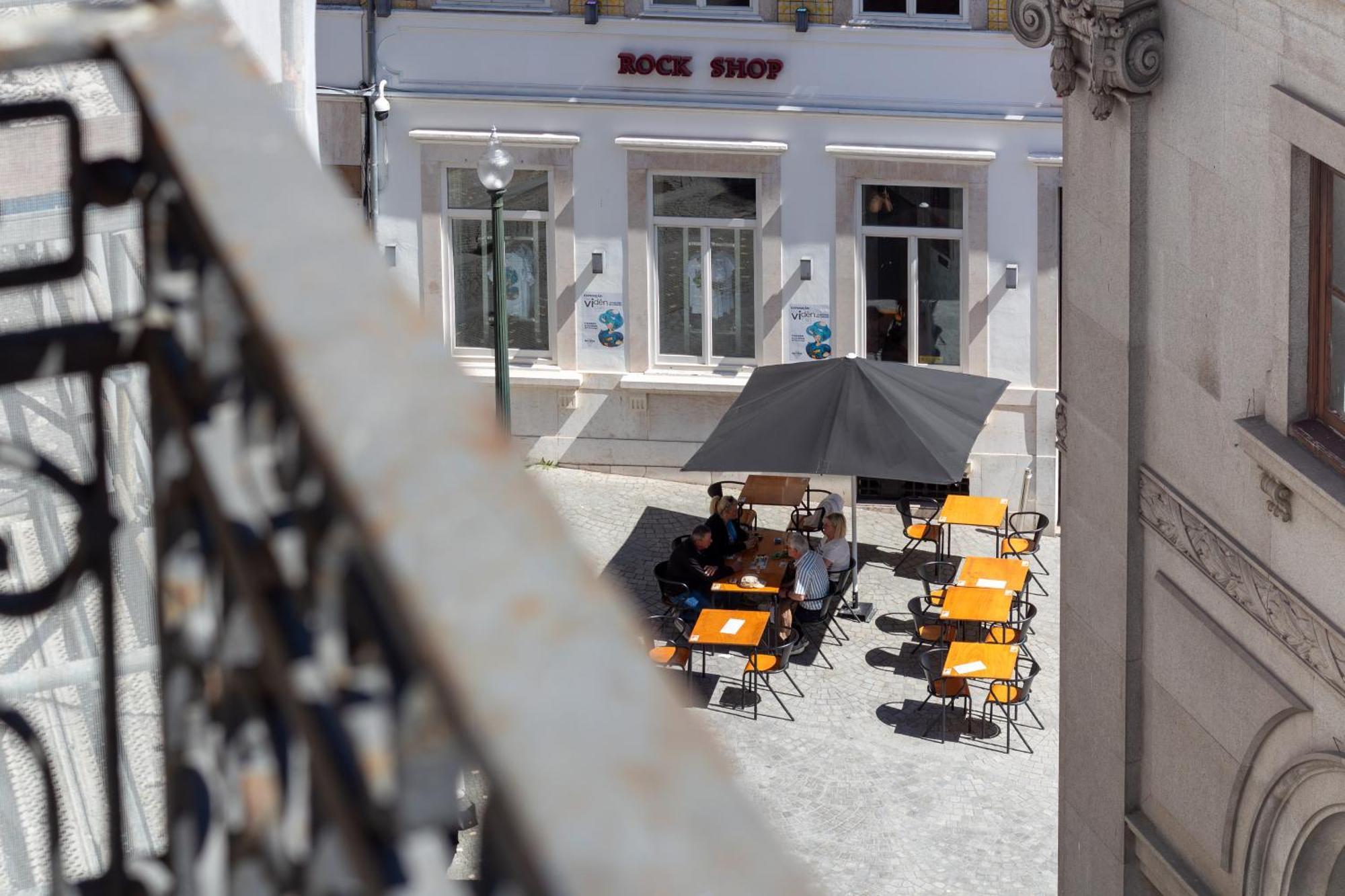 Apartamento Lovelystay - Dirk - Almada 4º F *