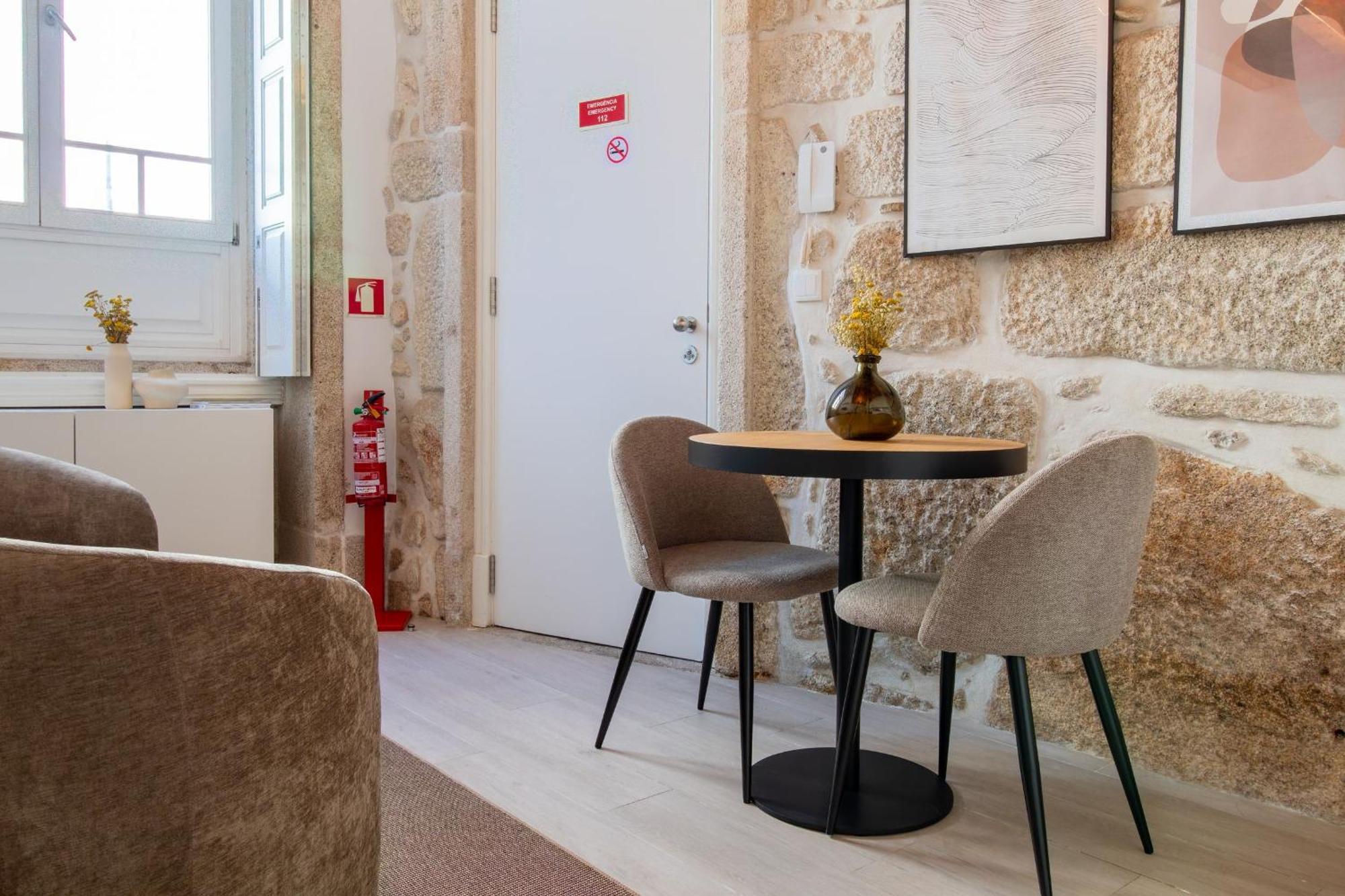 Apartamento Cozy Mezzanine Hideaway W Ac By Lovelystay Porto