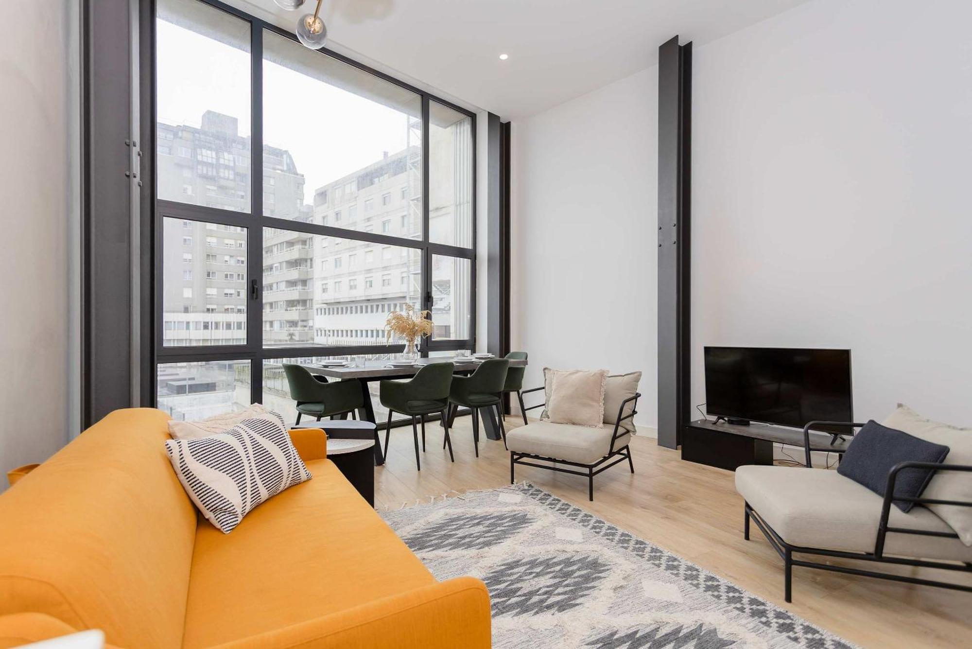 Liiiving In - Crystal Luxury * Oporto