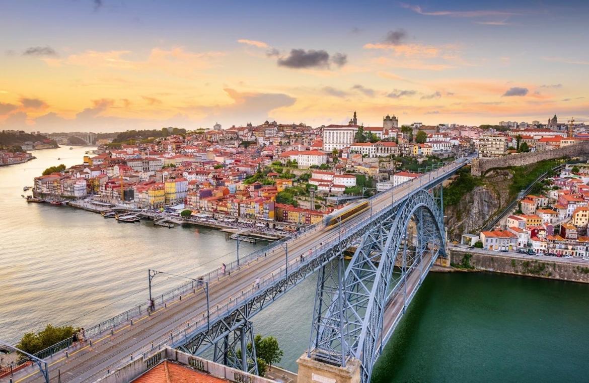Chalet House Covelas - Avos Oporto