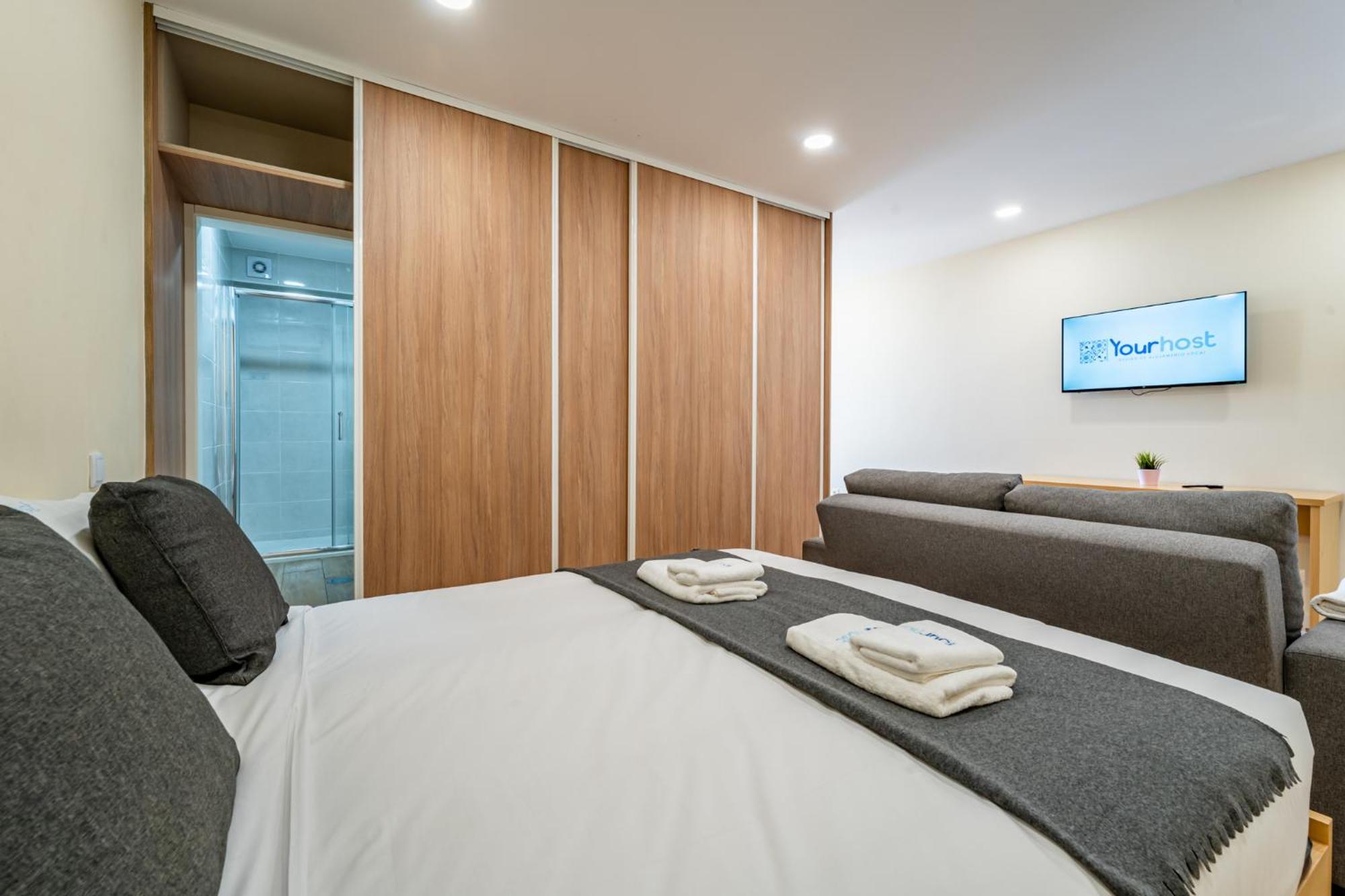 Close To Everything Your Gray Prm 2t Apartment