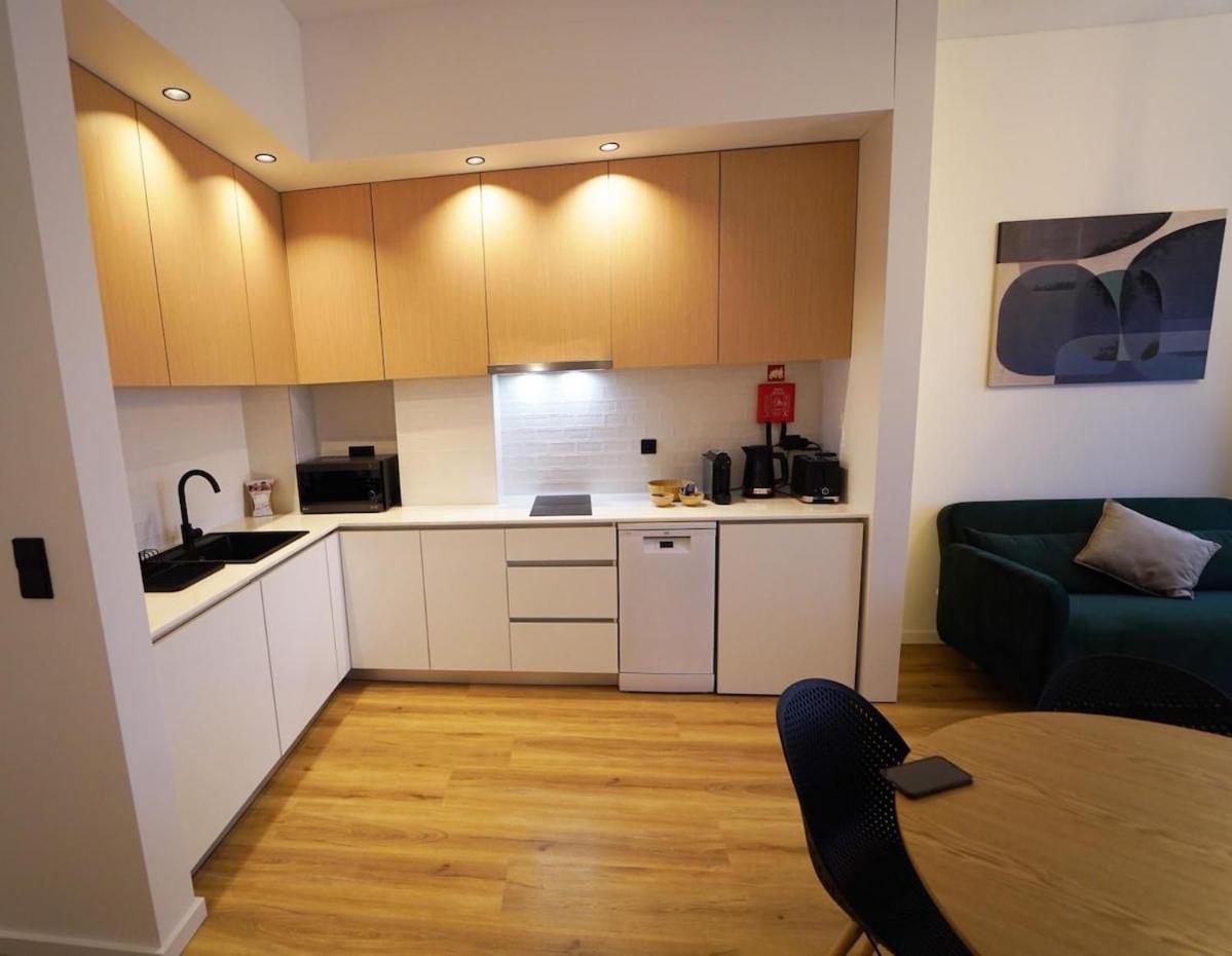 Crystal Palace Flat - With Two Bedrooms Oporto