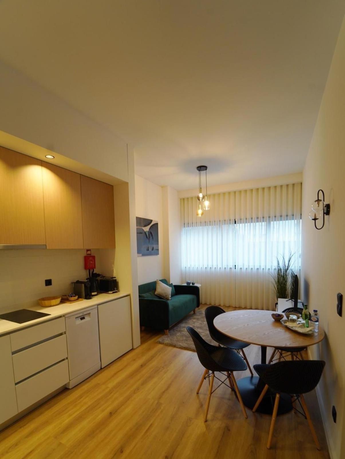 Crystal Palace Flat - With Two Bedrooms *