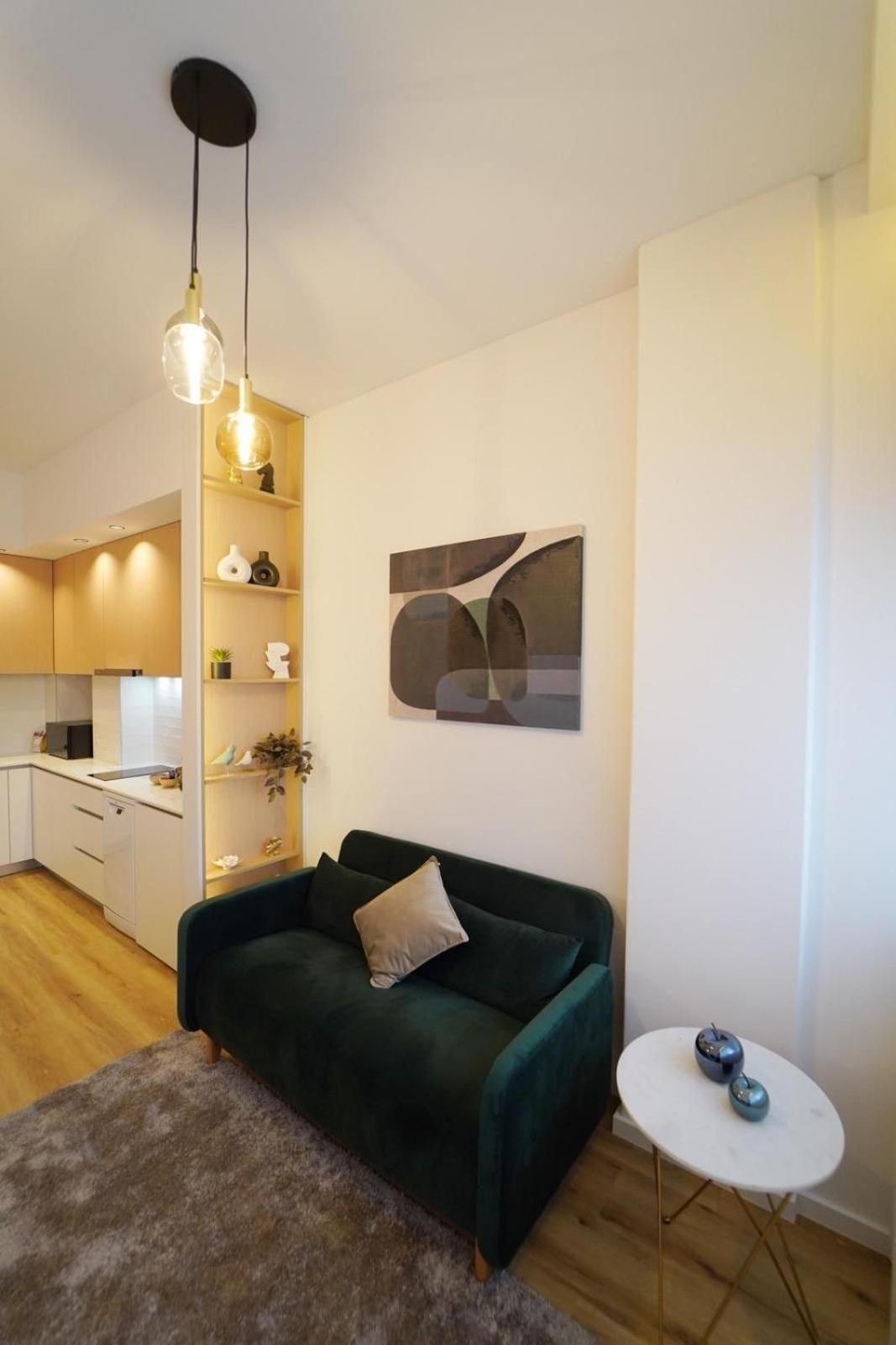 Crystal Palace Flat - With Two Bedrooms * Oporto