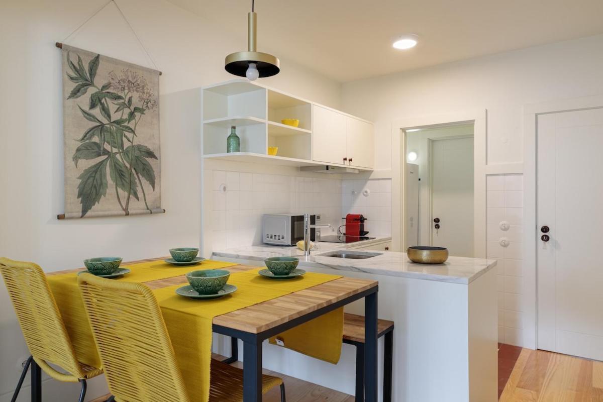 Flores Plaza Apartamento Oporto