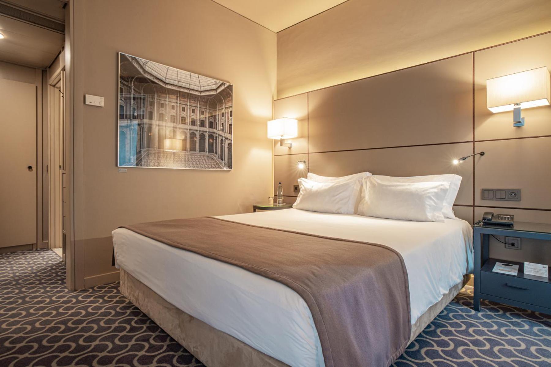 Dom Henrique - Downtown 4* Porto