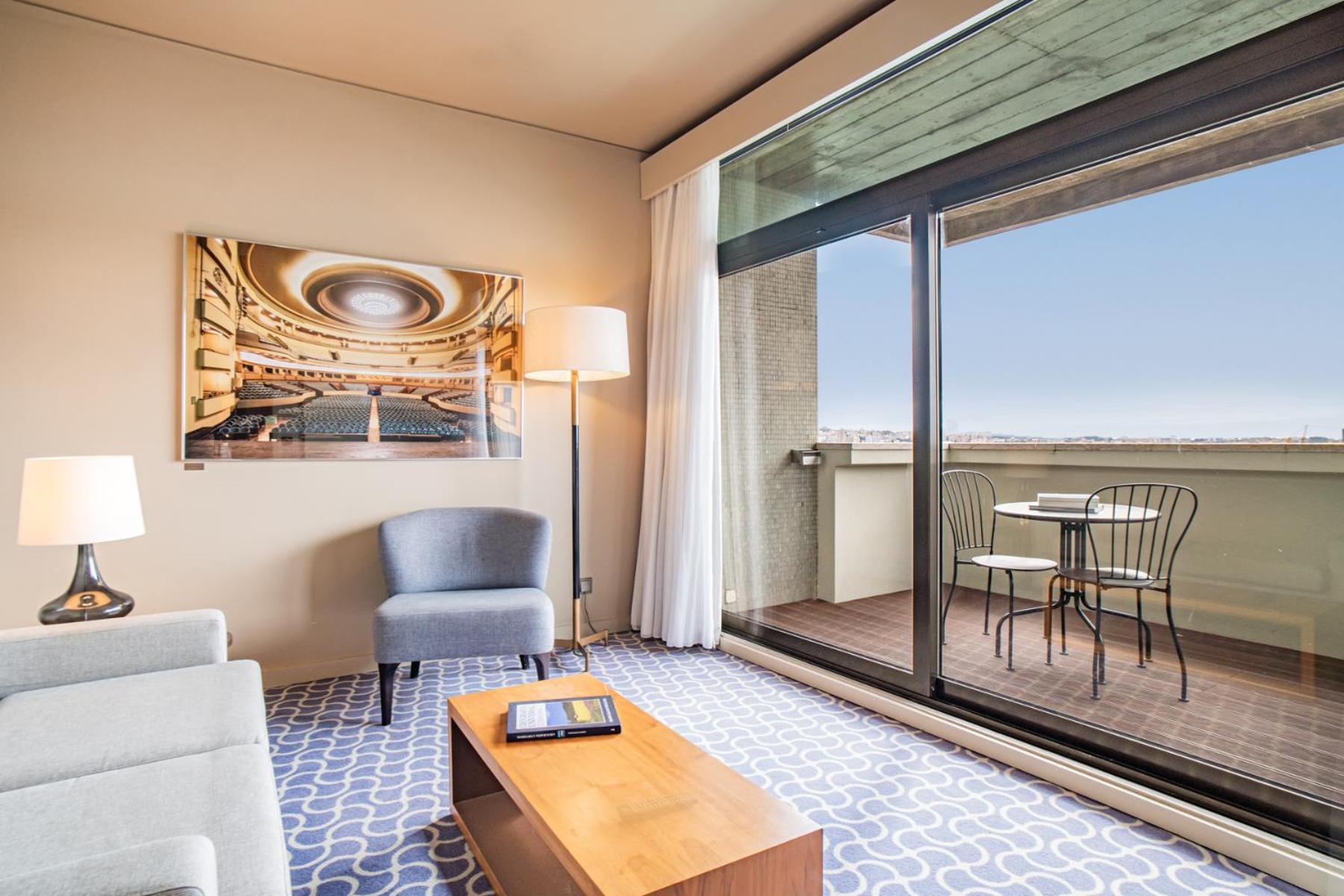 Dom Henrique - Downtown 4*