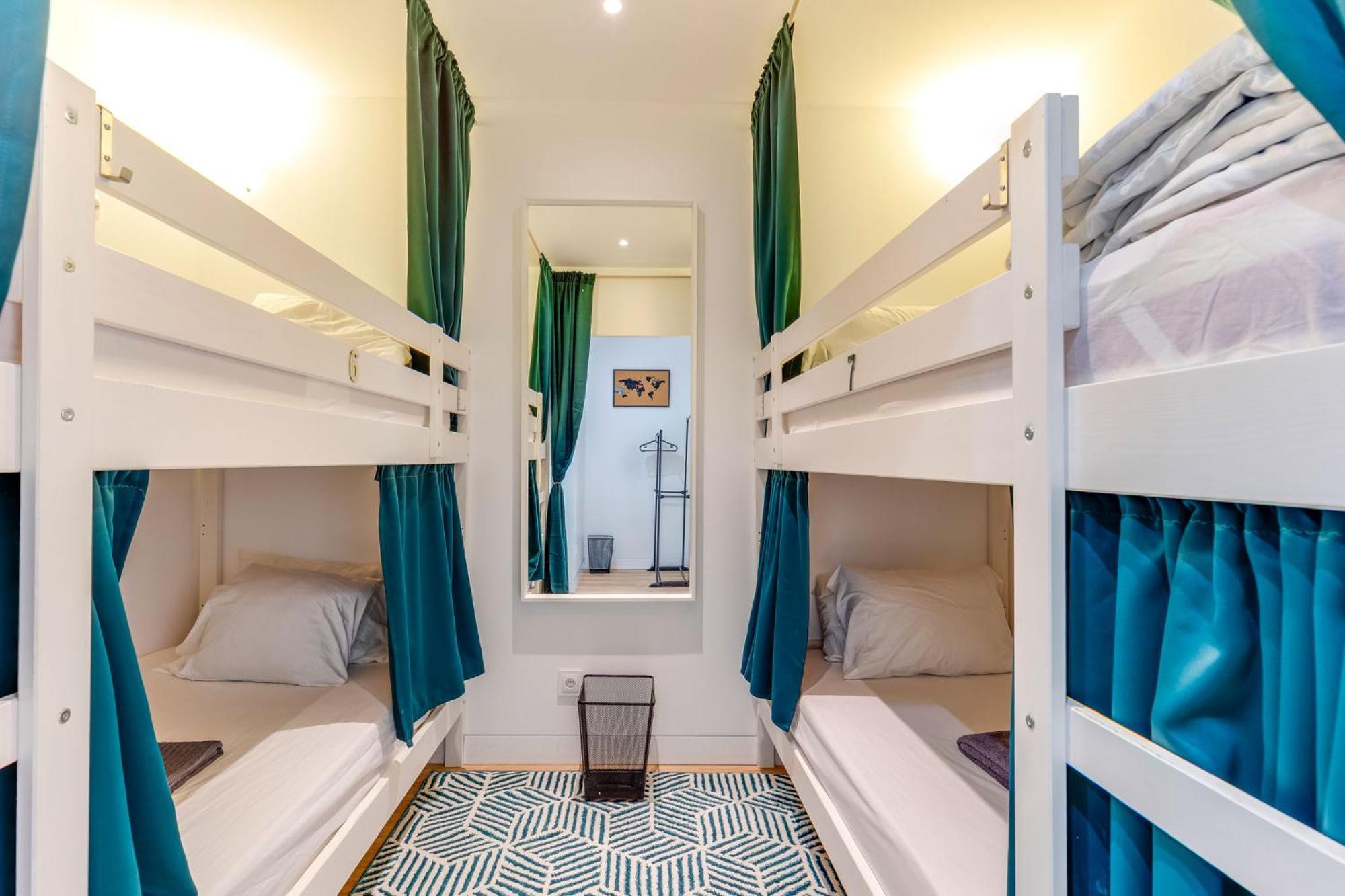 Cozy Nest Albergue *
