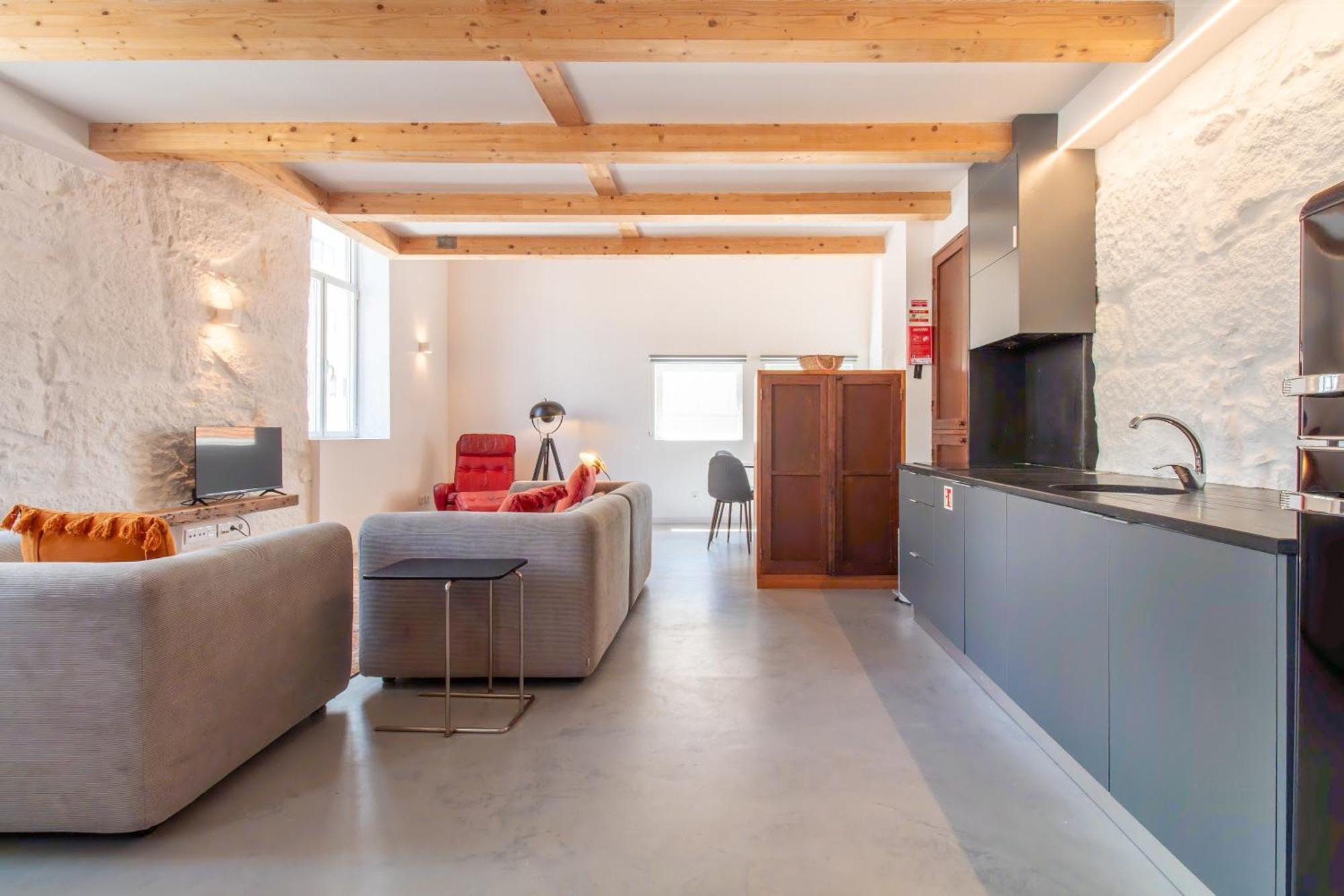 Stylish Duplex By Lovelystay Apartamento