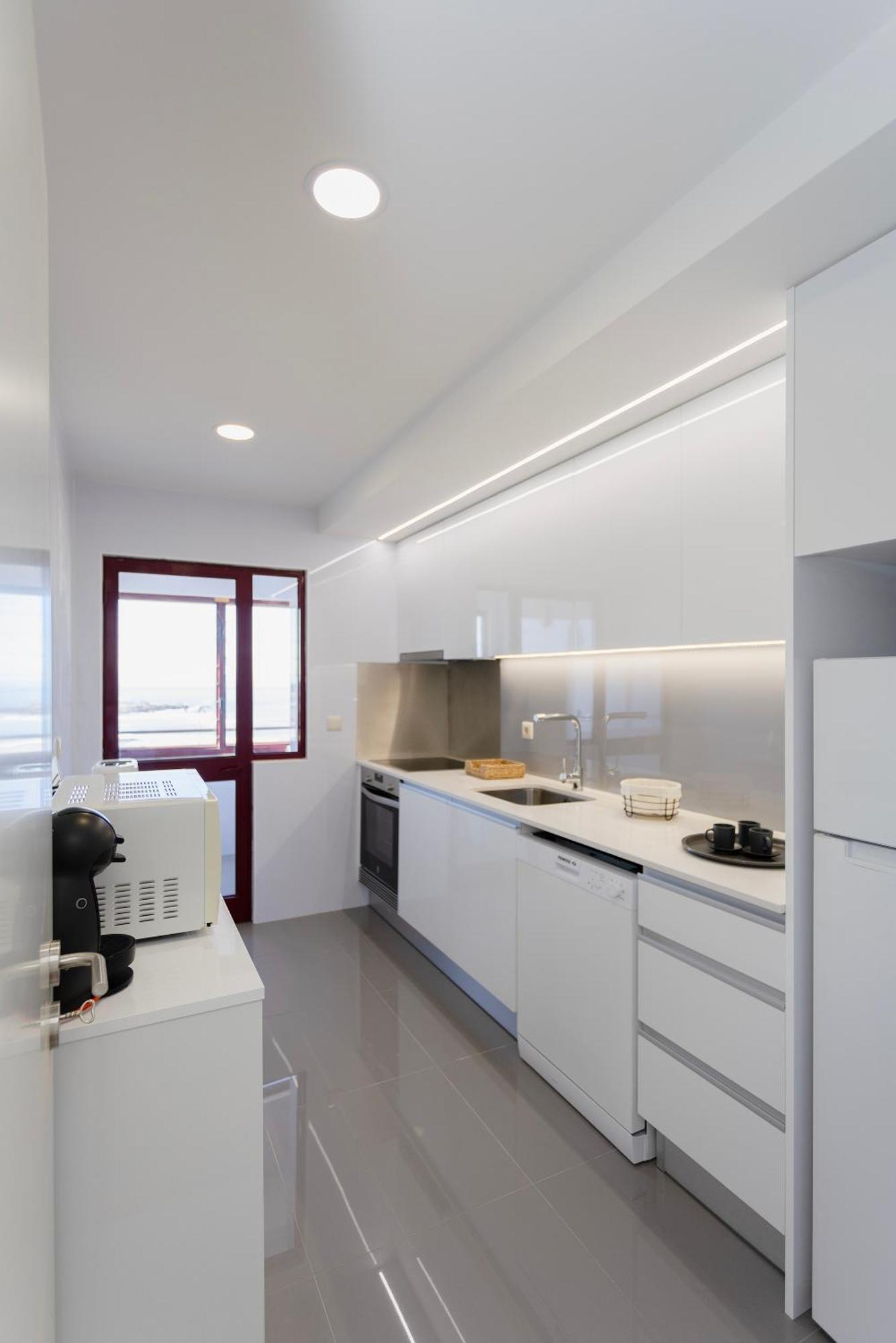 Liiiving In Matosinhos - Seaside Balcony Apartamento