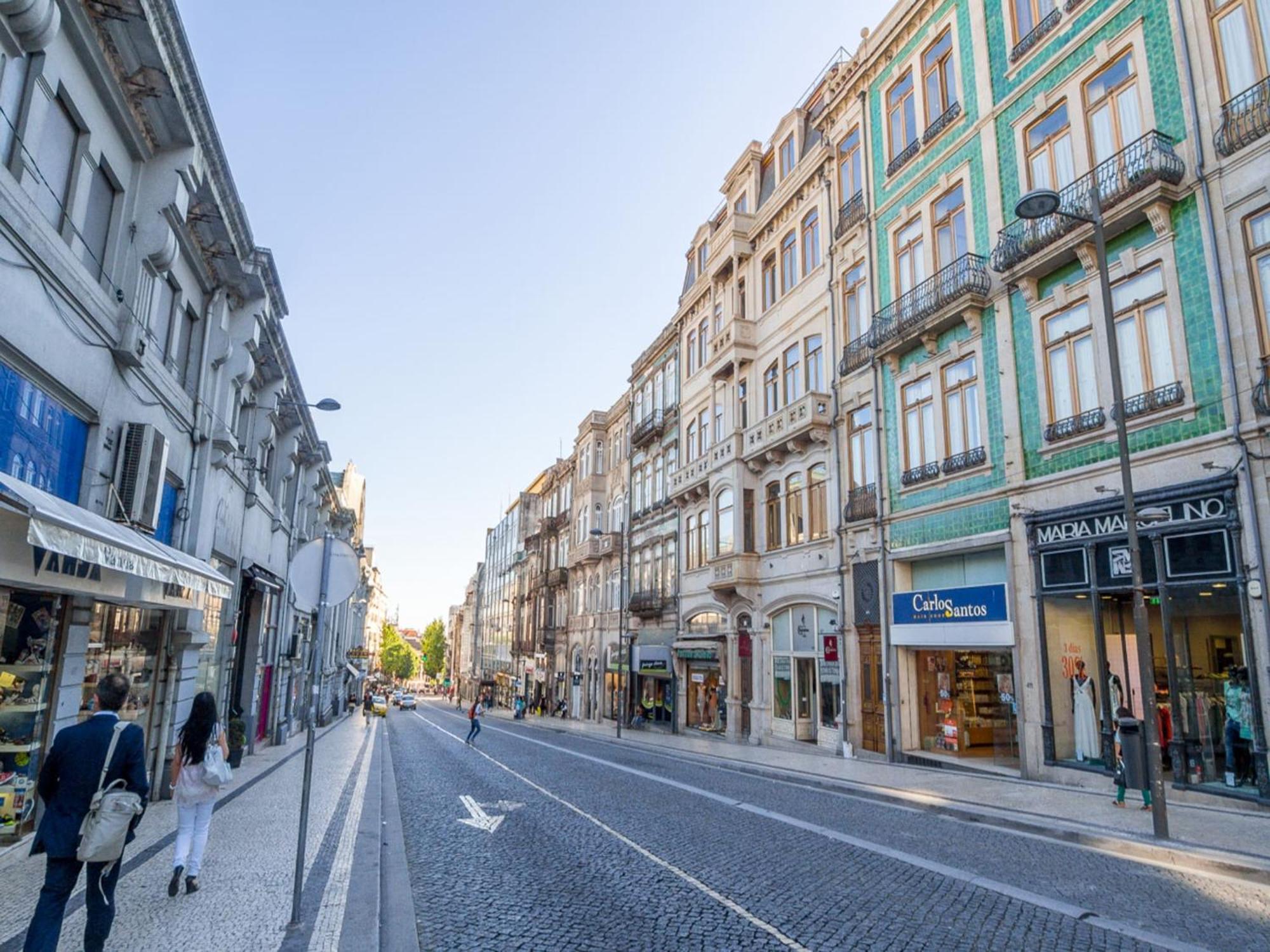 Apartment Stylish For Families Porto
