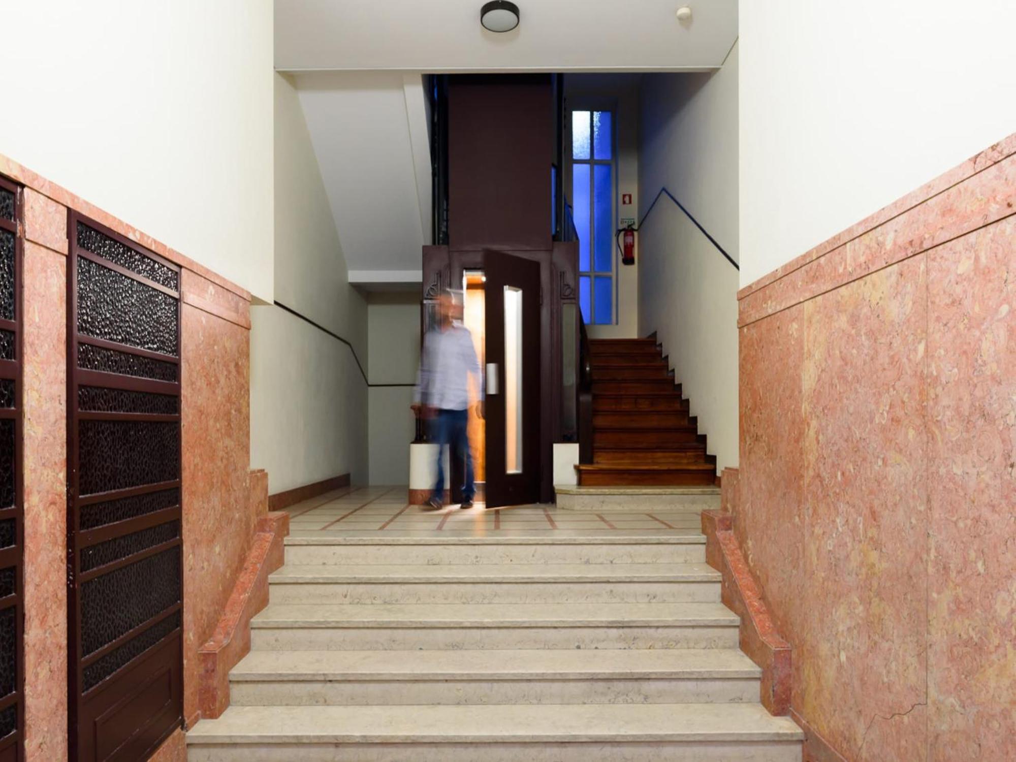 Modern For 13 Guests Apartment Porto