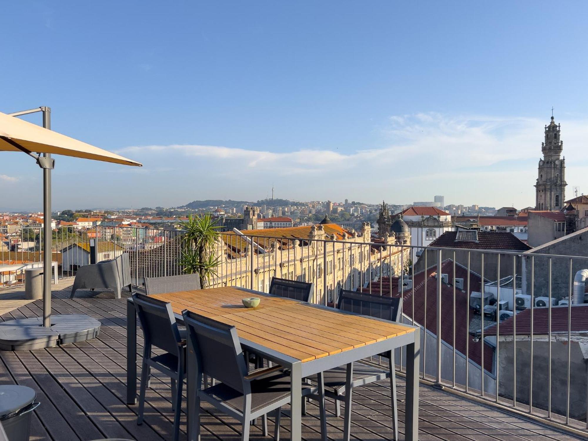 Stylish With Panoramic Sea Views *