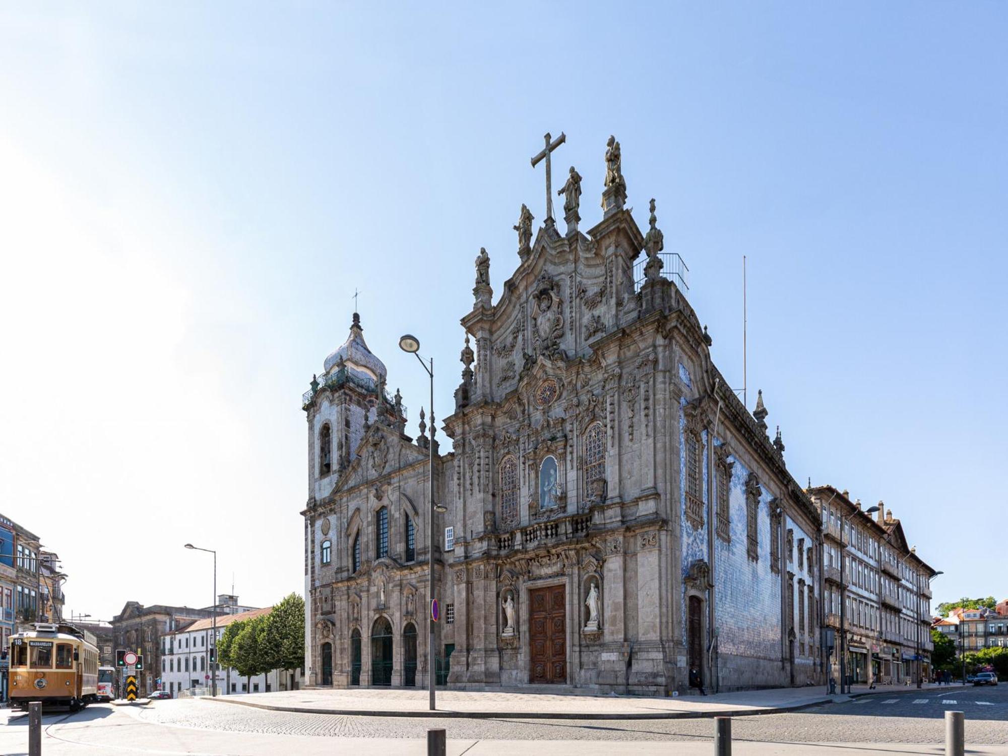 In The Heart Of Apartamento Porto