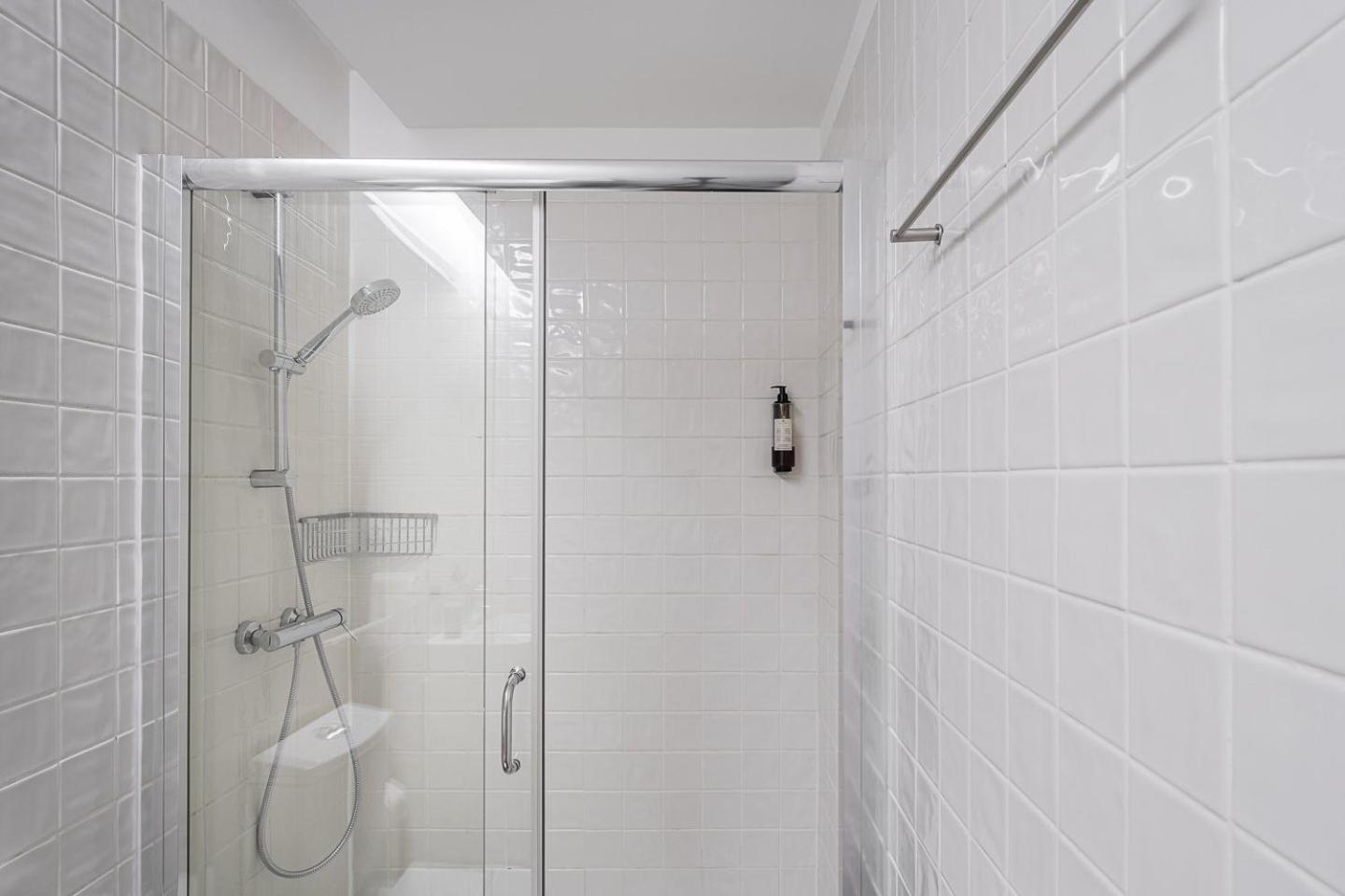 Guestready - Explore From A Prime Location *