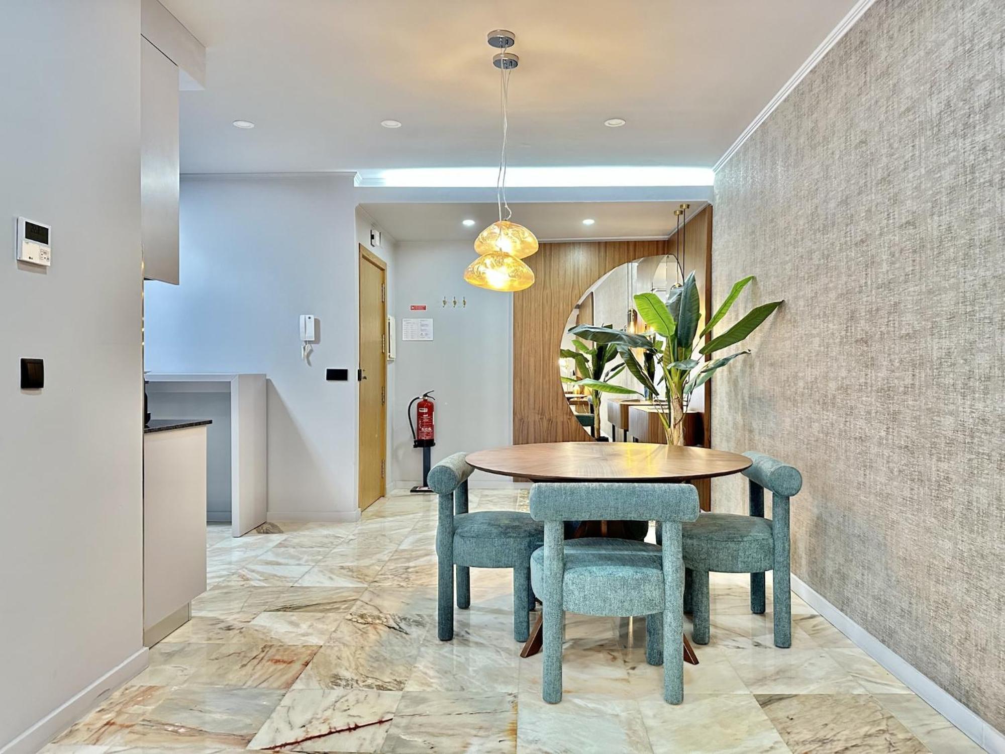 Bright And Spacious In * Oporto