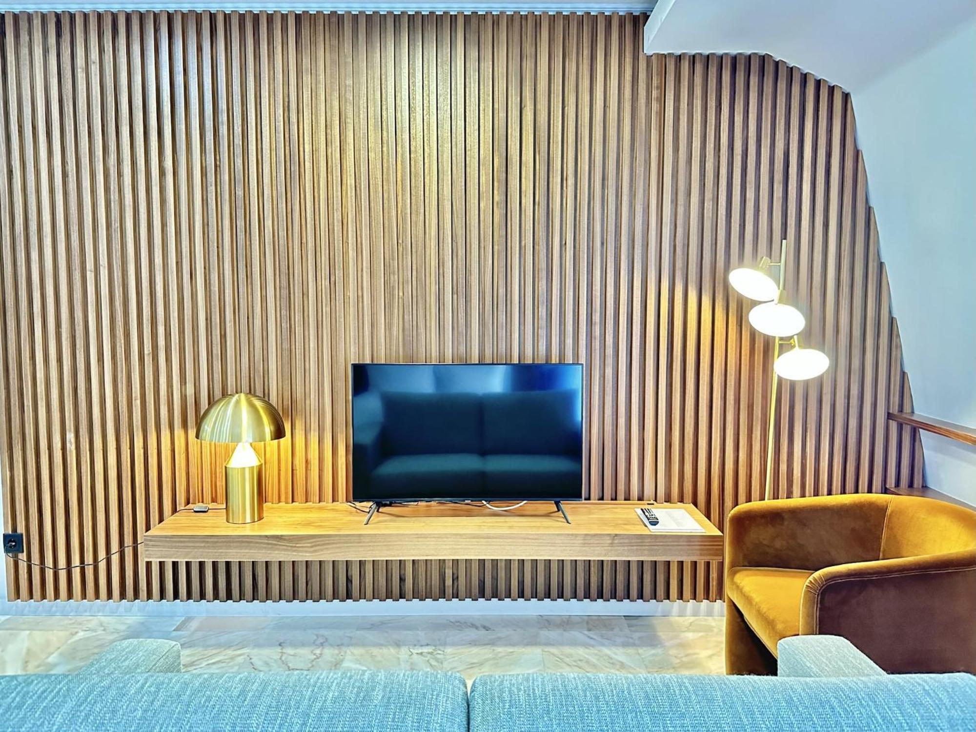 Bright And Spacious In Apartamento