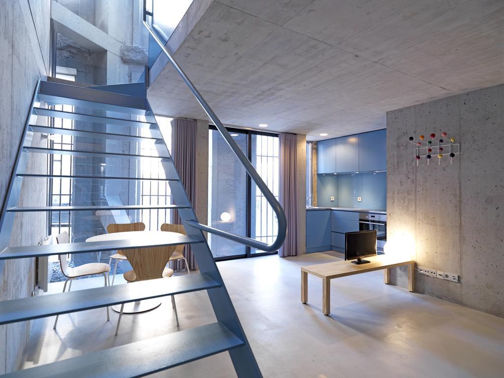 Apartment Feels Like Breiner 310 Design Modern Flats *