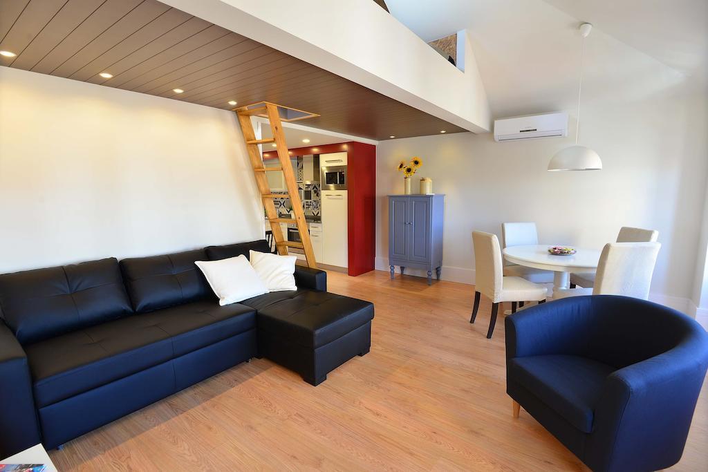 Welcome To My Apartamento *