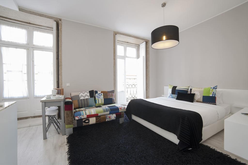 YOUROPO - Clerigos Apartamento