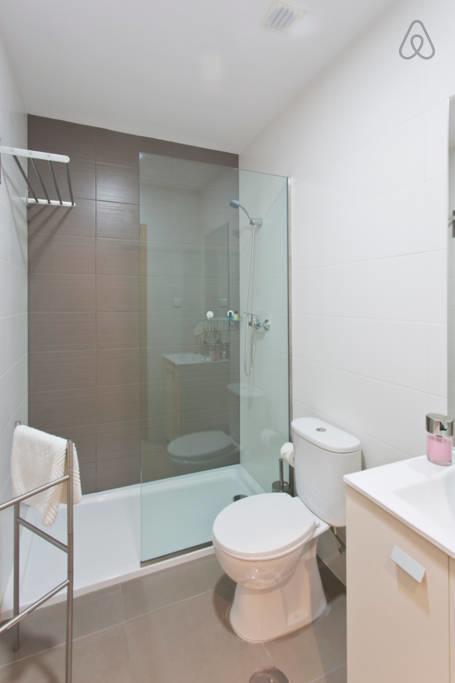 The Concierge - Metro Loft *