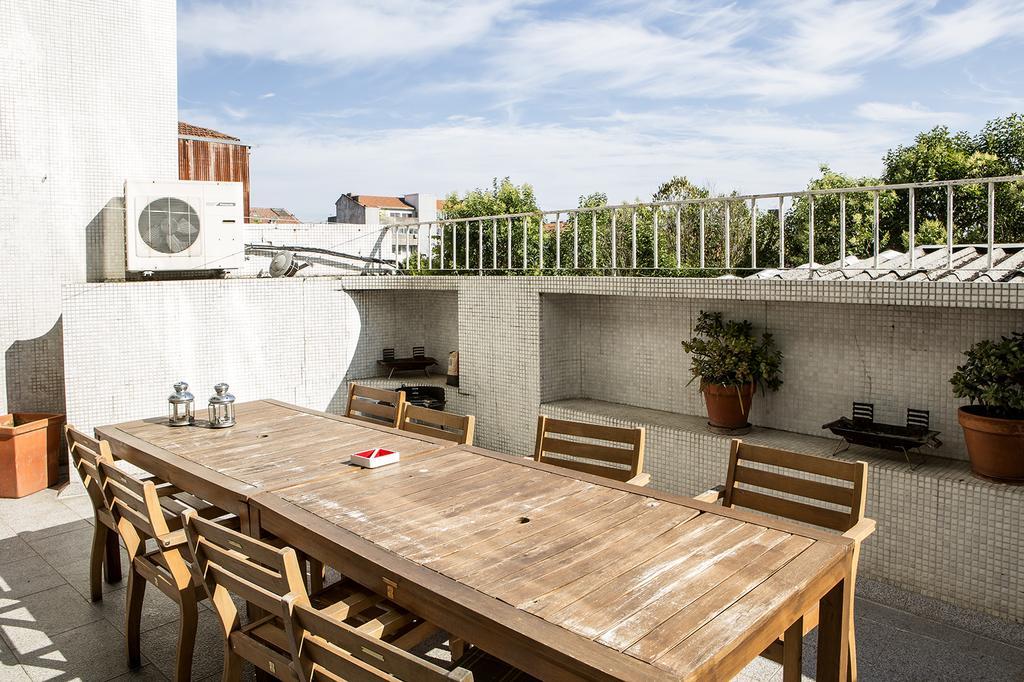 Downtown With Terrace - 4 Bedrooms Apartamento
