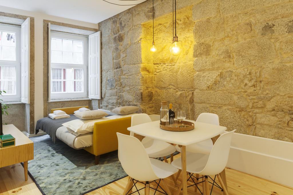 Apartment Old Stone Flats