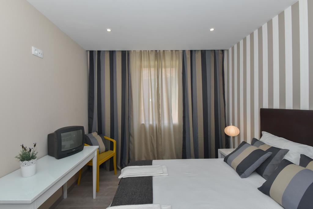 Apartamento Quatro Estacoes I 