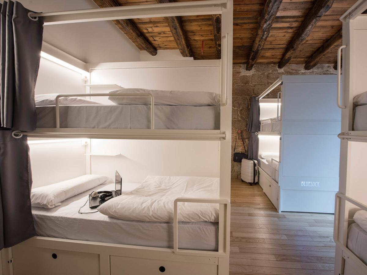 Hostal Bluesock