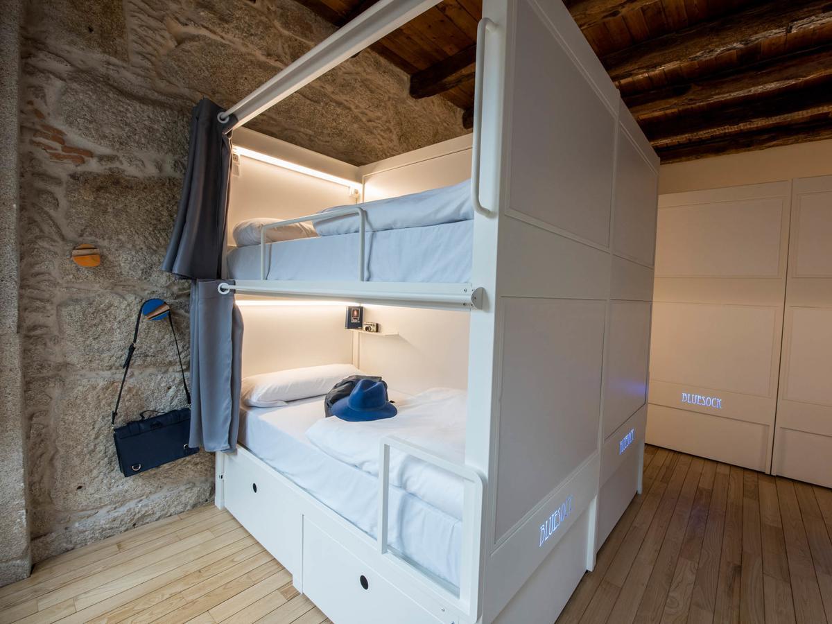 Hostal Bluesock
