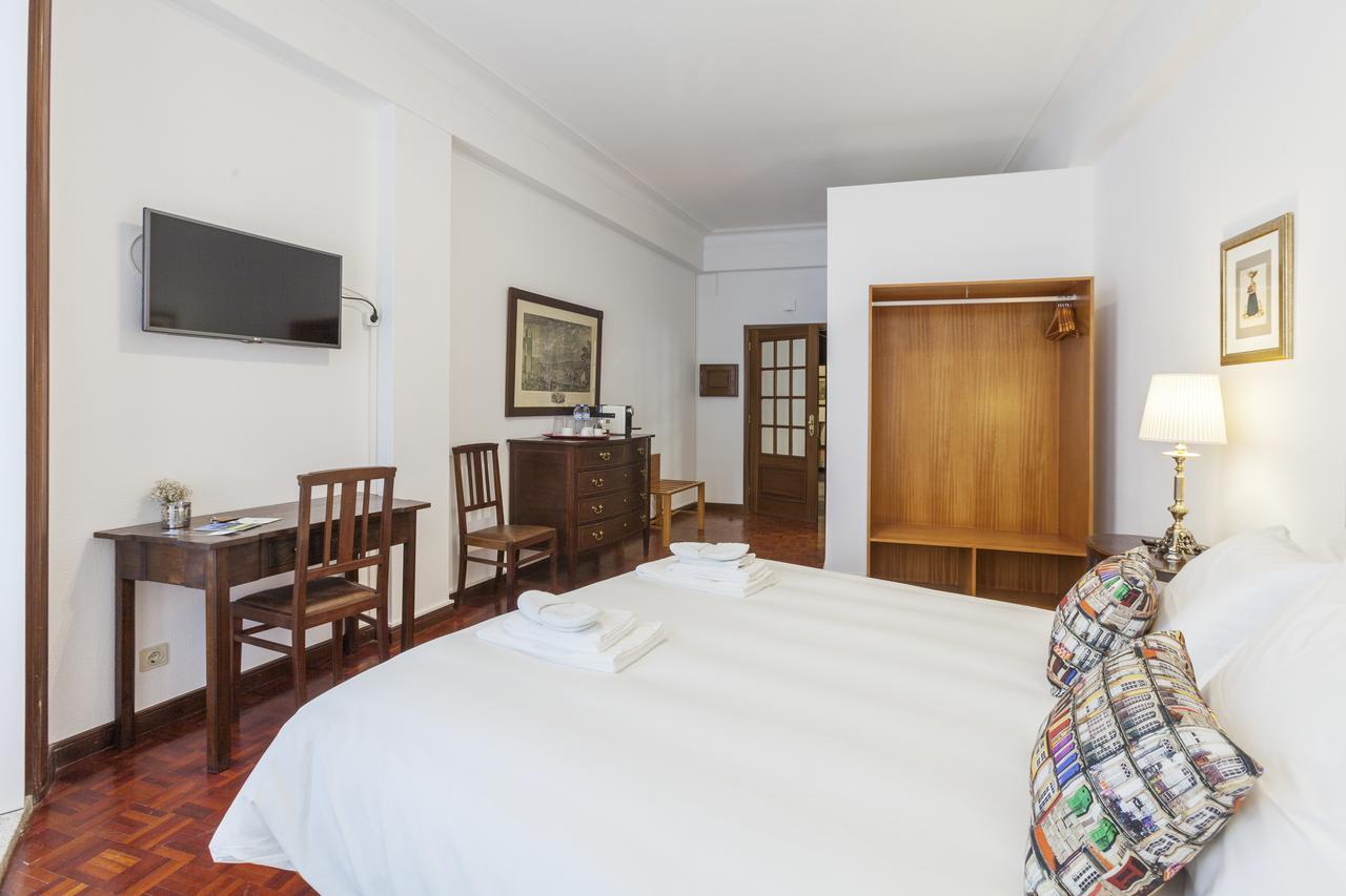 Go2oporto Flores Hotel 3*
