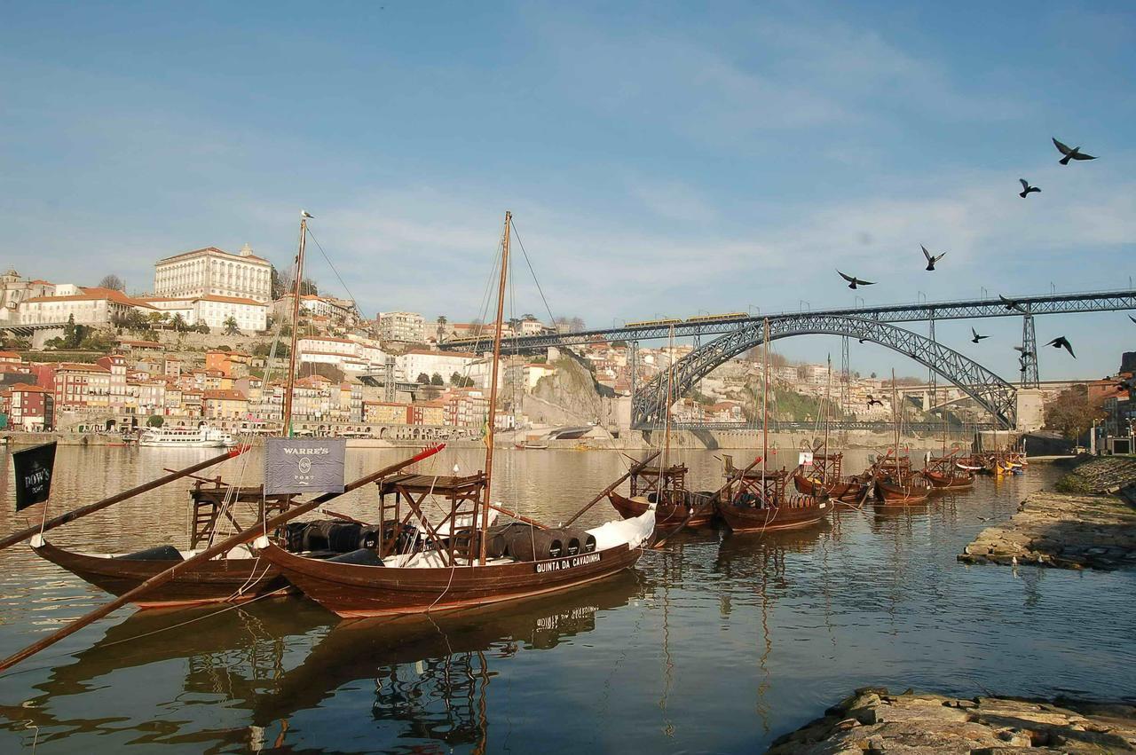 Pensión Suites Deluxe Oporto