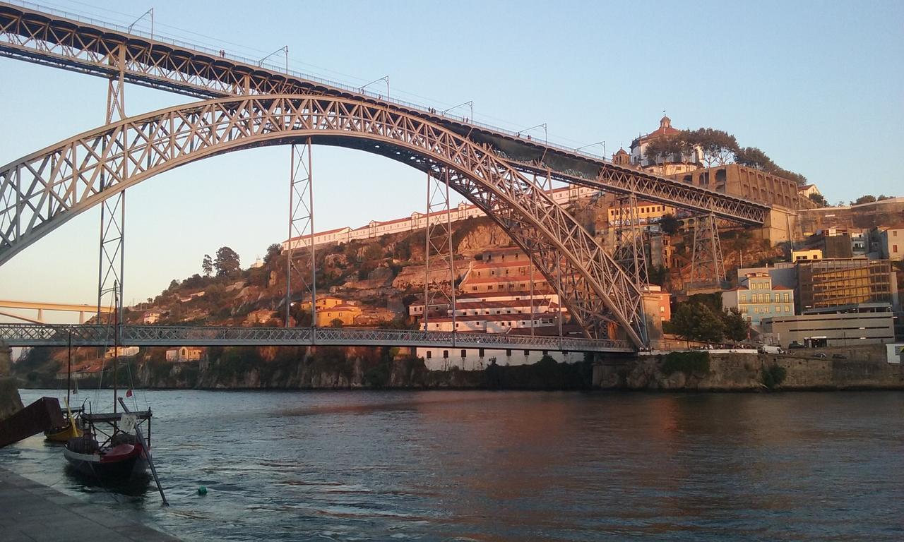 River Apartahotel