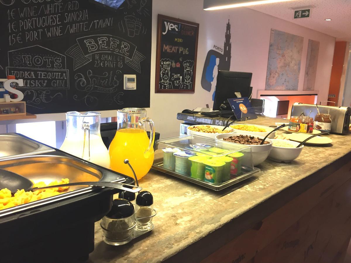 Yes! Hostal Oporto