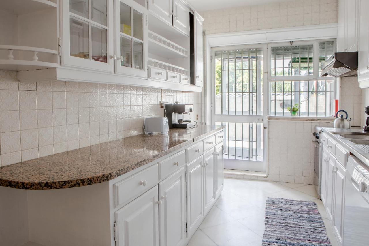 Downtown With Terrace - 4 Bedrooms Apartamento Porto