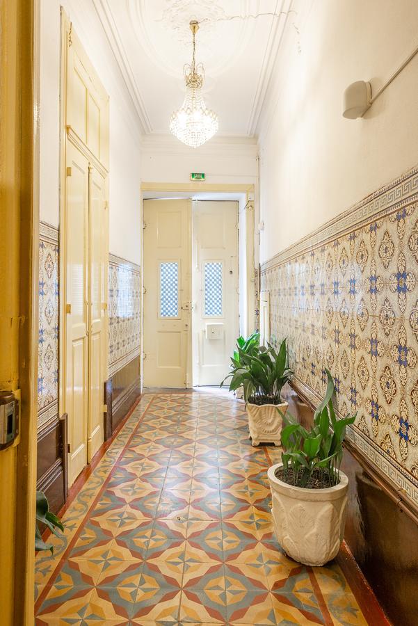 Almada Casa de hóspedes 2*