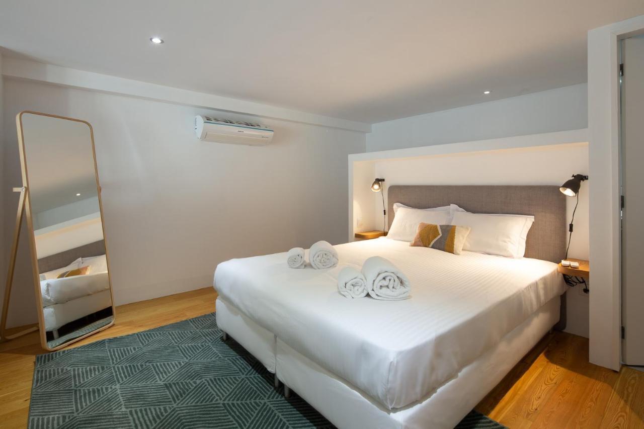 Trindade Premium & 2* Oporto