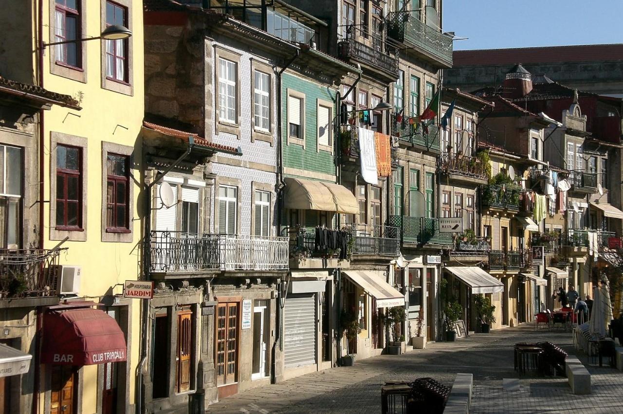 Apartamento R. De Ciriaco Cardoso *