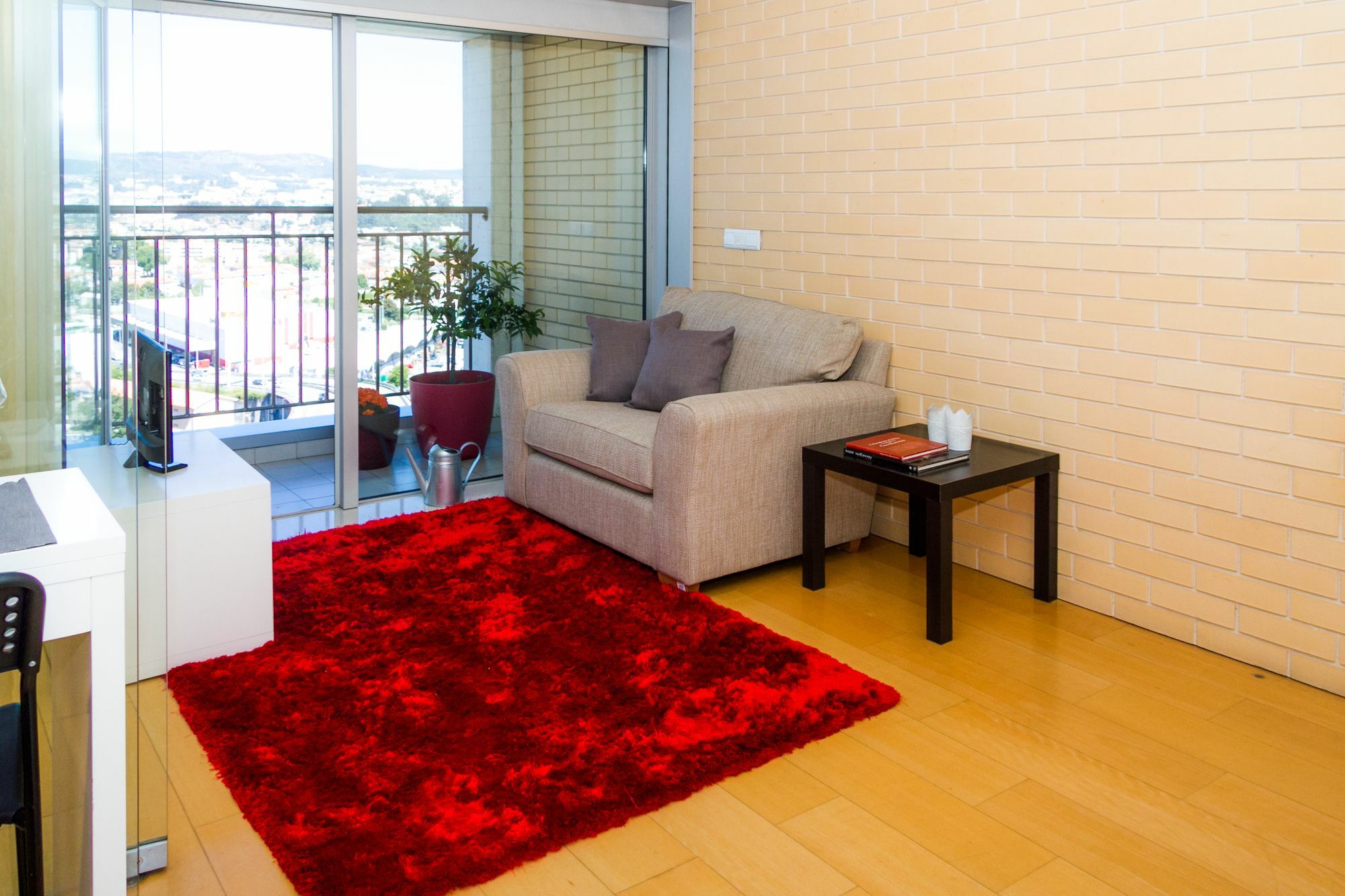 Liiiving In | Antas Corporate