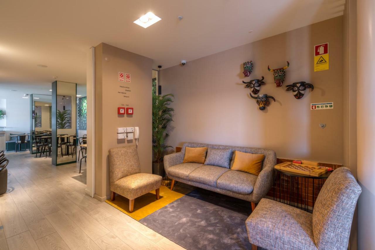Spot Family Hotel