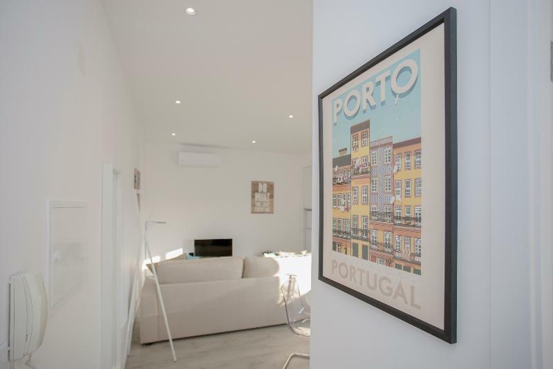 Center Spot * Oporto