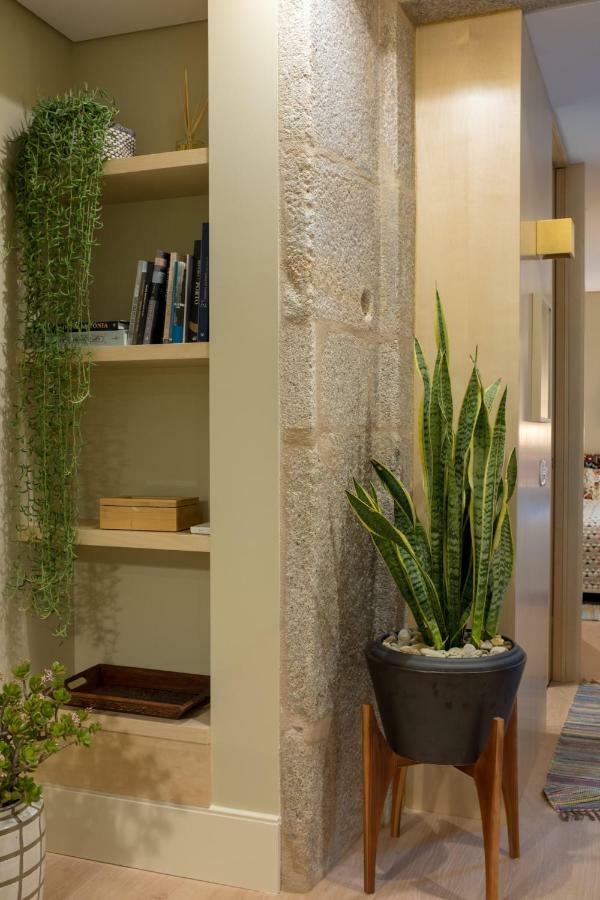 Homeintown Almada - Downtown Elegant - Terrace Ac & Wifi