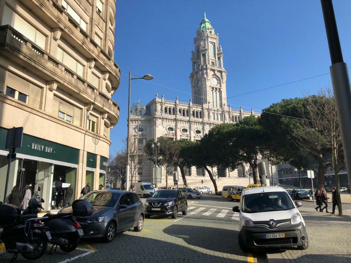 Homeintown Almada - Downtown Elegant - Terrace Ac & Wifi Apartamento Oporto