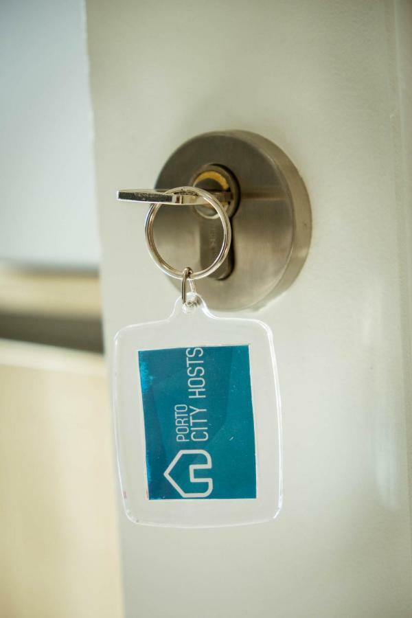 Almada Story By Hosts Apartamento